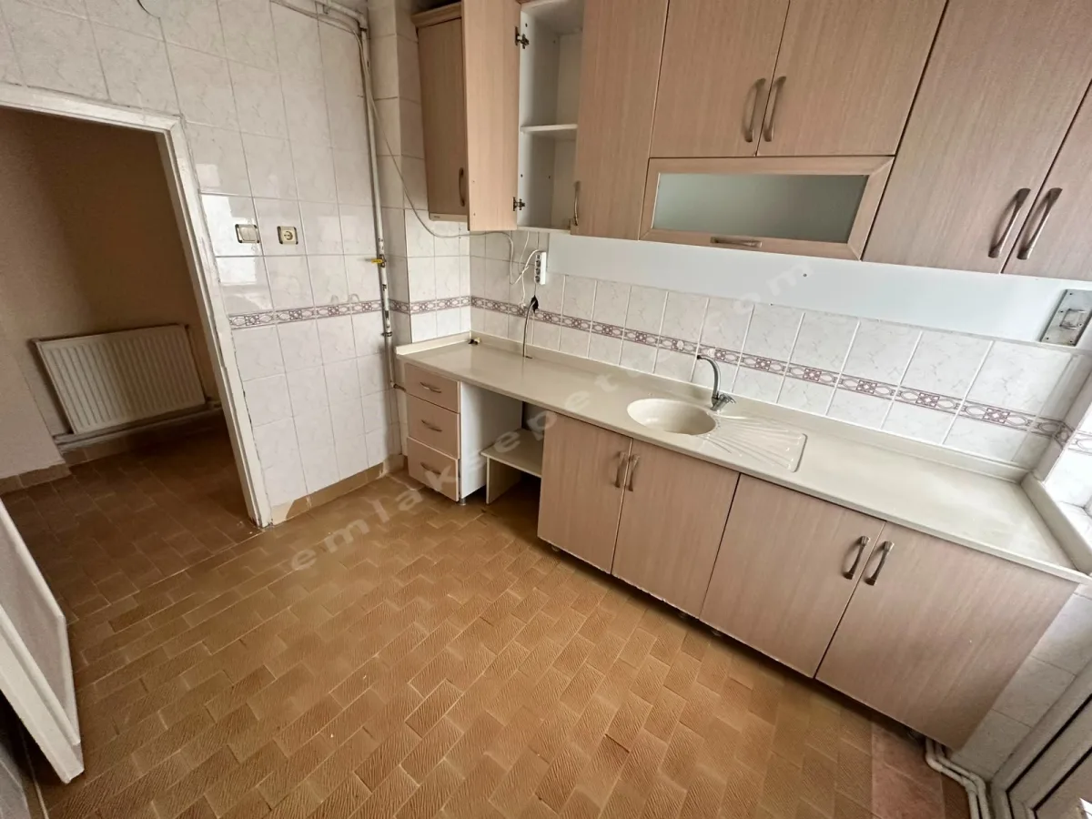 SİNCAN MARAŞEL ÇAKMAK MAH. YAVUZ CADDESİNDE MERKEZİ KONUMDA KİRALIK DAİRE