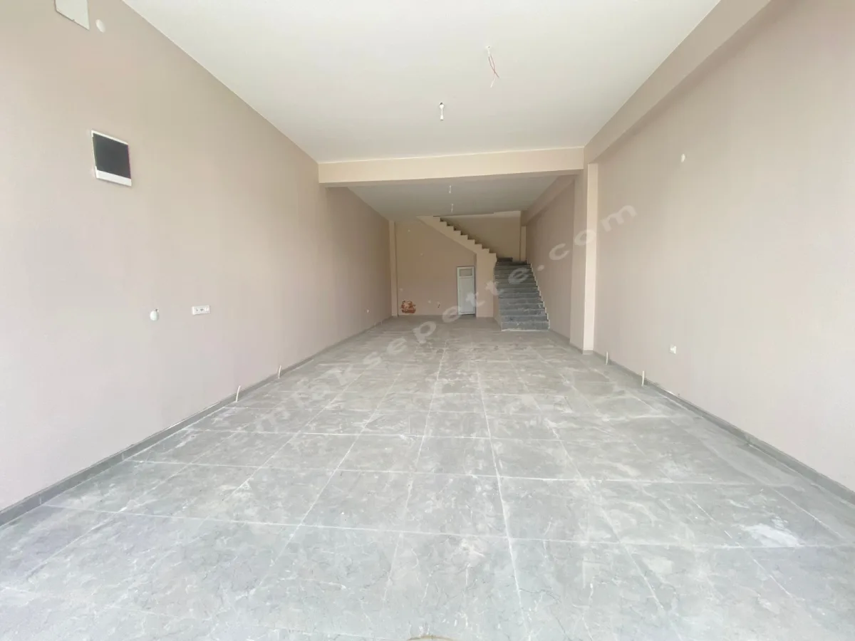UFUKATASEVER GAYRİMENKULDEN TİCARET MERKEZINDE SATILIK İŞYERİ
