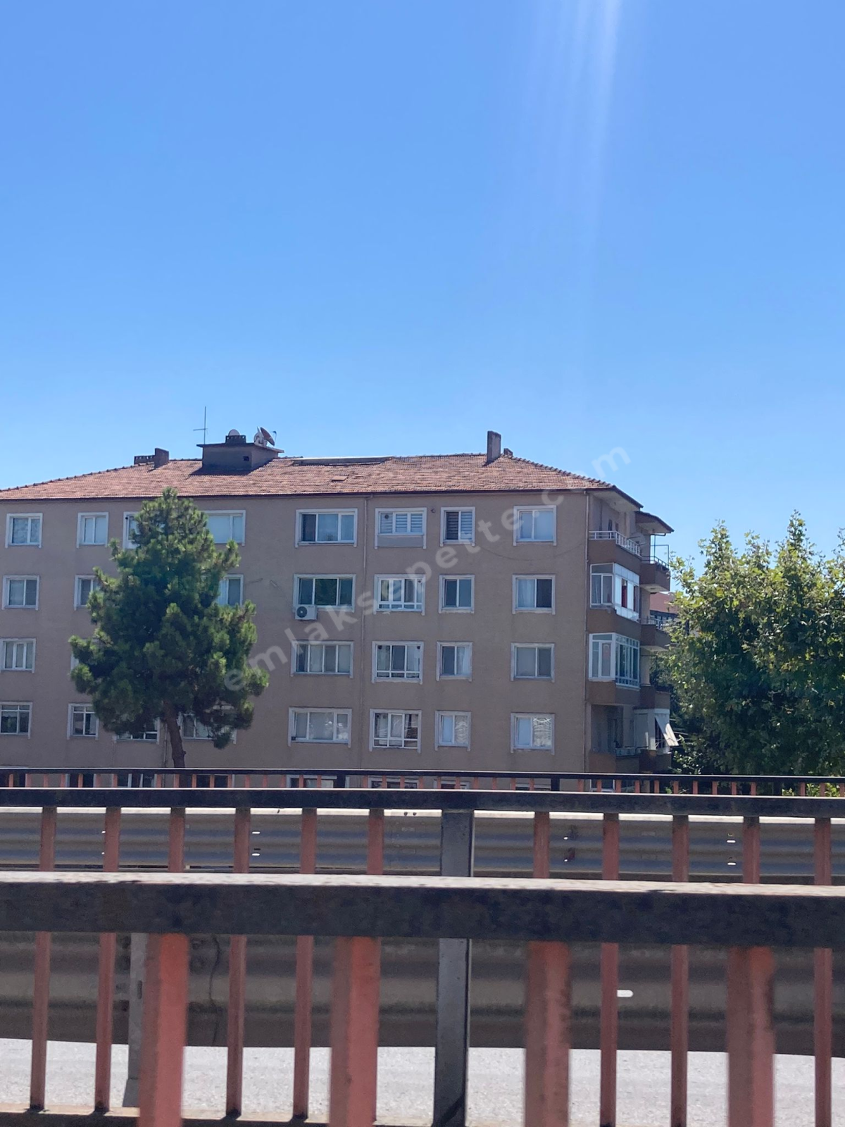 Yalova merkezde bursa İstanbul yoluna cephe fırsat satılık